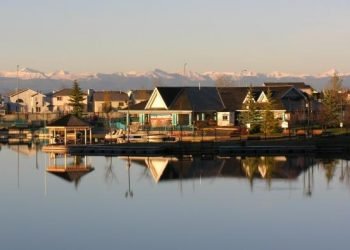 Arbour Lake Calgary neighbourhood profile