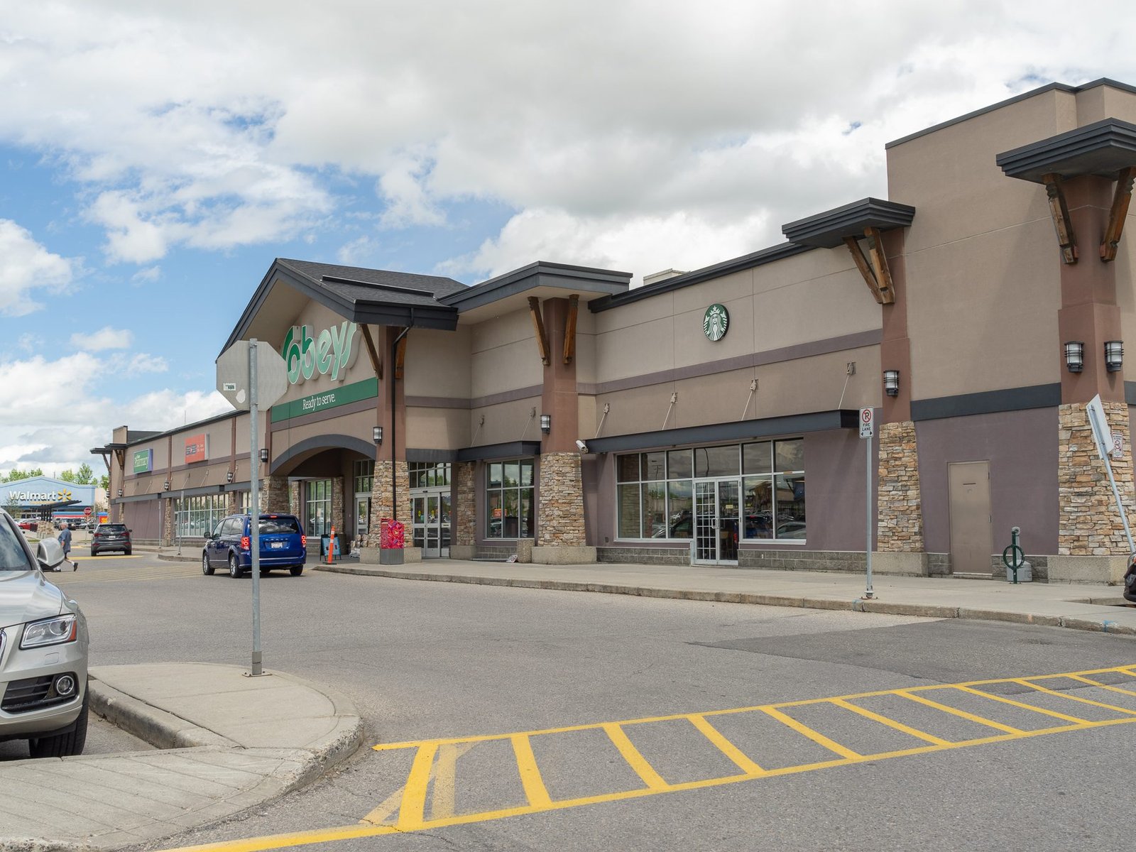 Royal Oak Grocery Stores