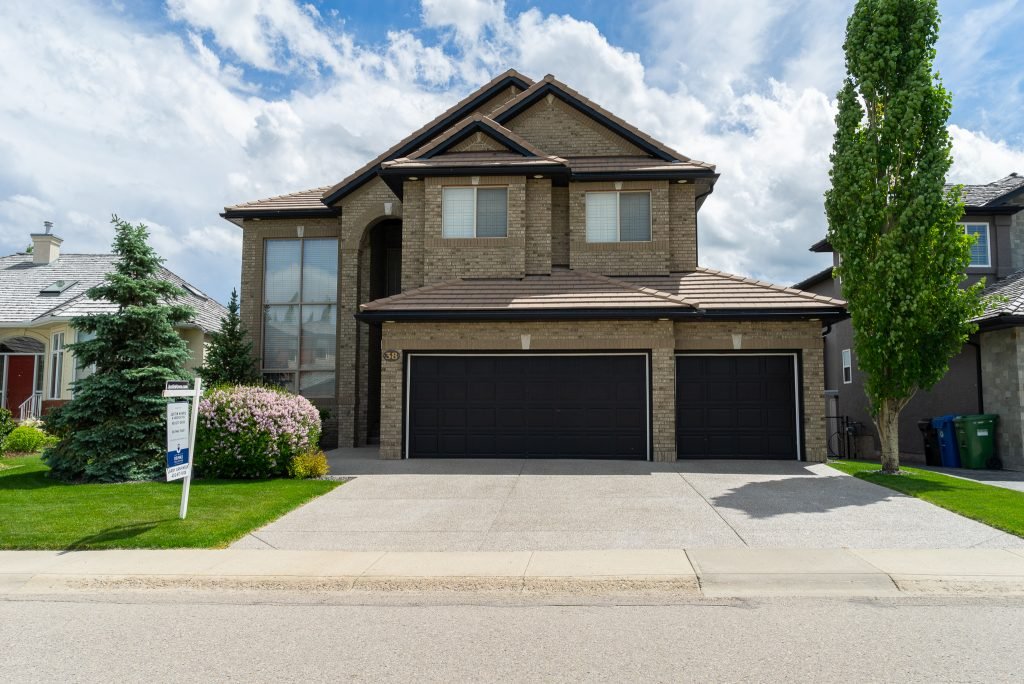 Three car garage home in Royal Oak