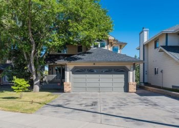 Sandstone Valley Calgary neighbourhood profile
